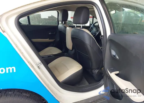 2012 Chevrolet Volt из США, поврежденный, VIN 1G1RD6E44CU102188